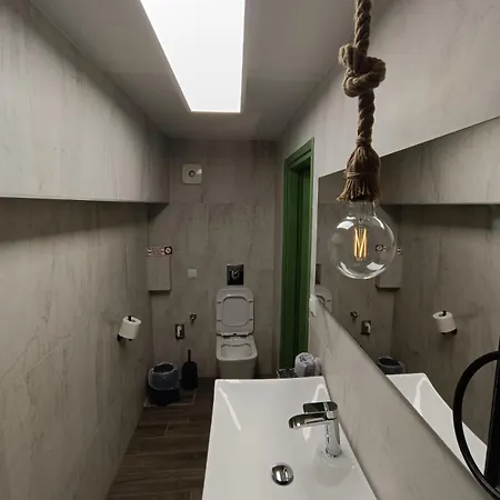 Apartment Akon