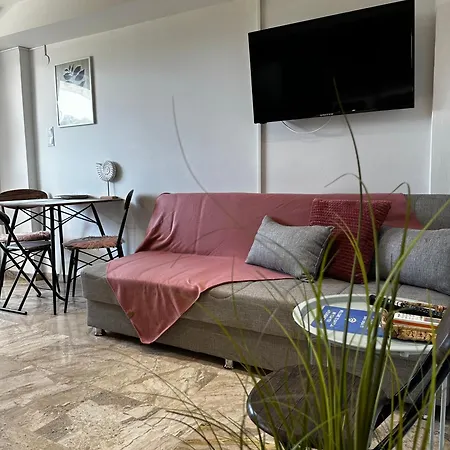 Akon Нафплион