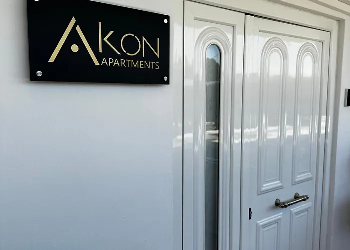 Akon Náuplia